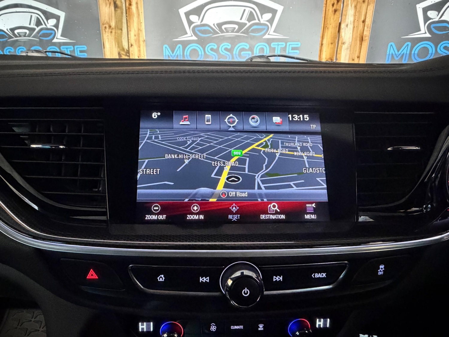 Used Vauxhall Insignia 2018 for sale - 77440786: Photo 30