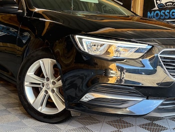 Used Vauxhall Insignia 2017 for sale - 75915097: Photo