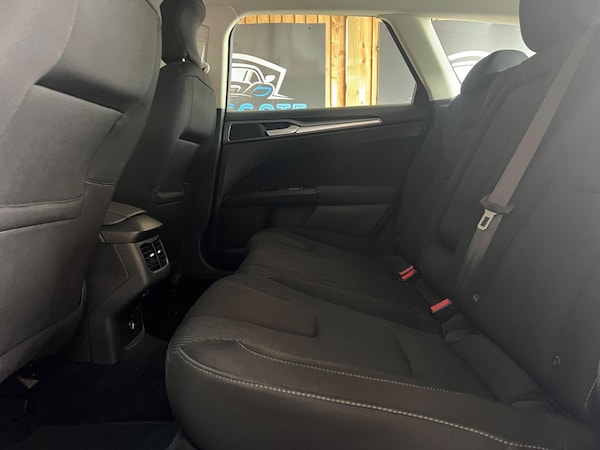 Used Ford Mondeo 2016 for sale - 75103714: Photo 39