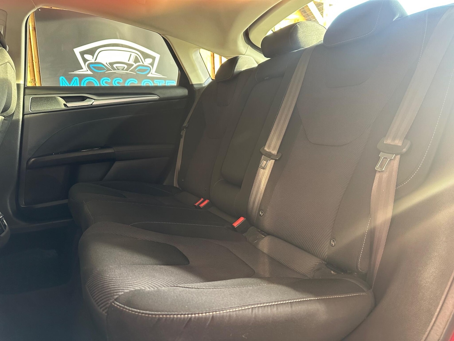 Used Ford Mondeo 2015 for sale - 76991307: Photo 12