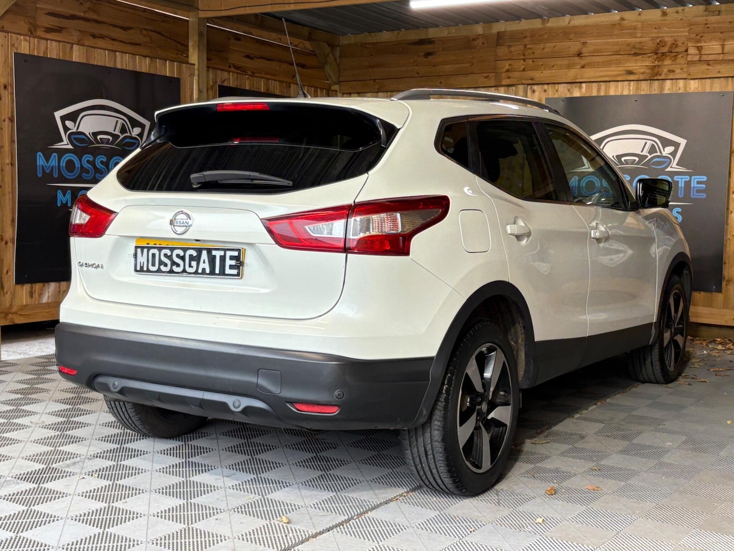 Used Nissan Qashqai 2016 for sale - 76315257: Photo 10