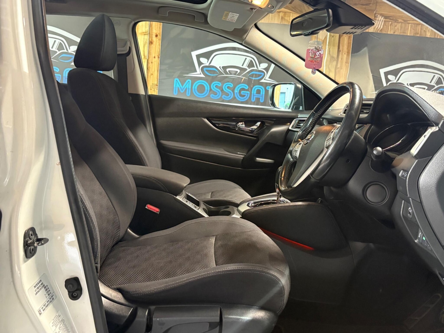 Used Nissan Qashqai 2016 for sale - 76315257: Photo 11
