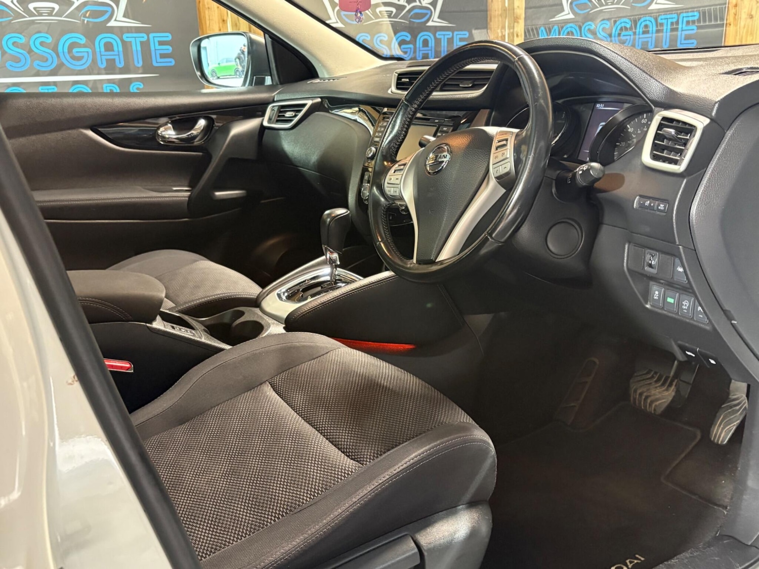 Used Nissan Qashqai 2016 for sale - 76315257: Photo 13