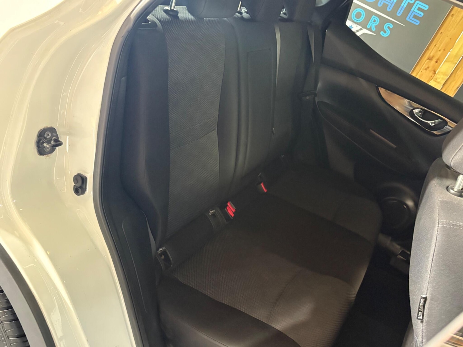 Used Nissan Qashqai 2016 for sale - 76315257: Photo 17