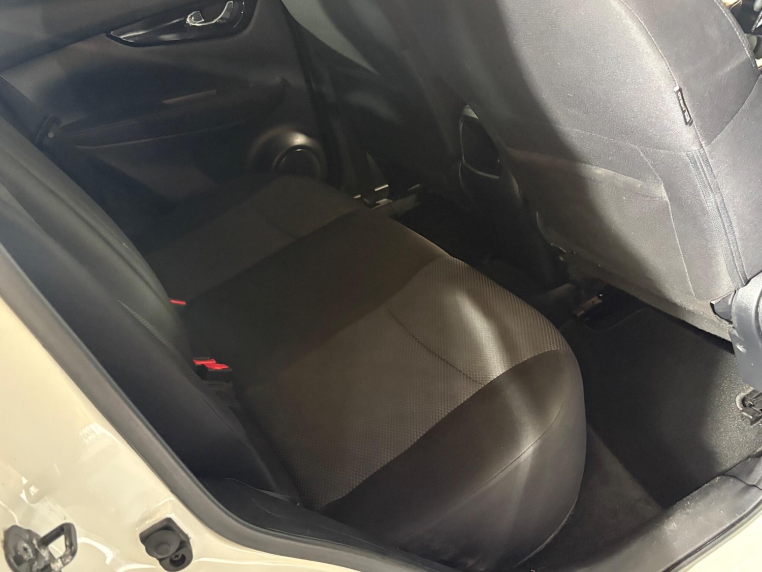 Used Nissan Qashqai 2016 for sale - 76315257: Photo 18