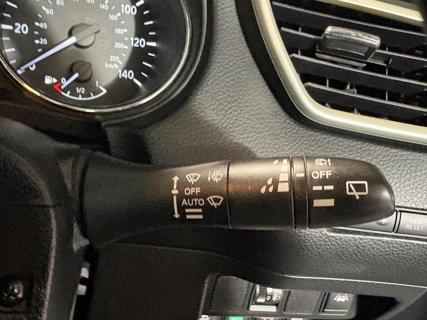 Used Nissan Qashqai 2016 for sale - 76315257: Photo 23