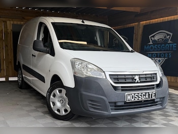Used Peugeot Partner 2018 for sale - 79565025: Photo