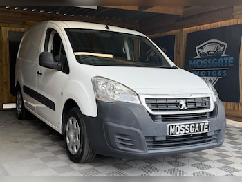 Used Peugeot Partner 2018 for sale - 79565025: Photo