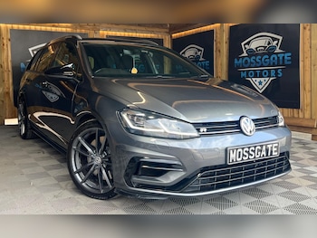 Used Volkswagen Golf 2017 for sale - 77898459: Photo