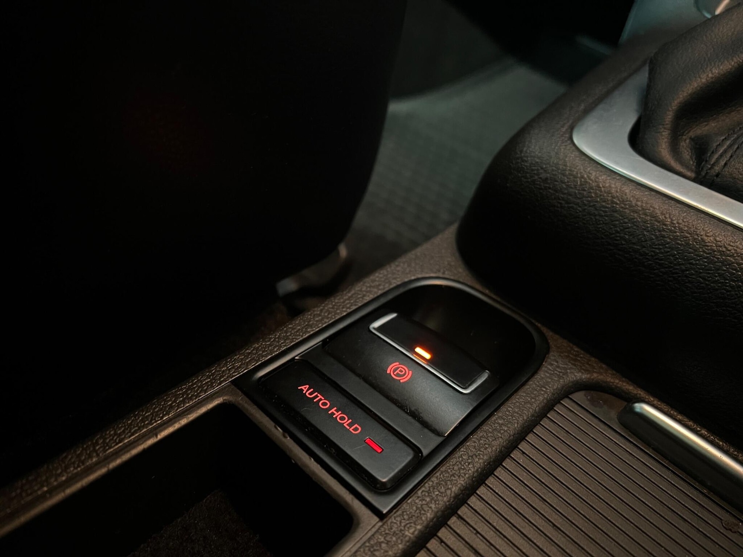 Used Volkswagen Tiguan 2012 for sale - 77882256: Photo 26