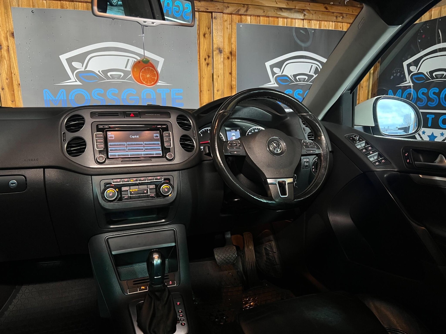 Used Volkswagen Tiguan 2012 for sale - 77882256: Photo 38