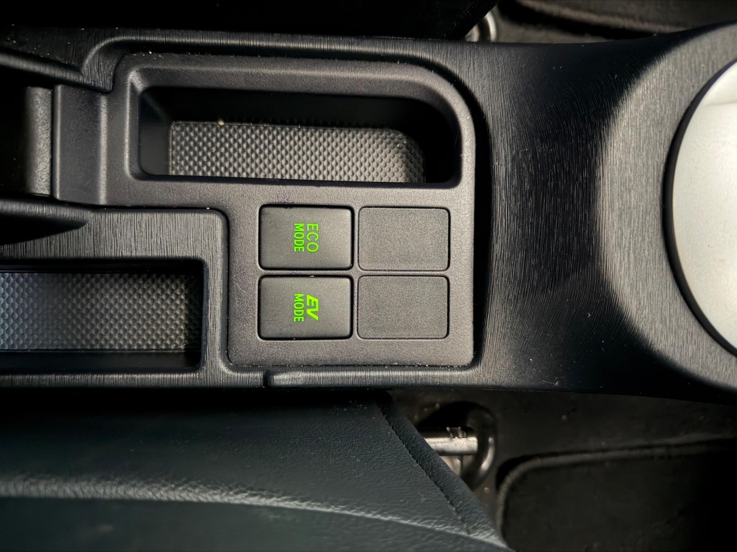 Used Toyota Yaris 2012 for sale - 77637400: Photo 26