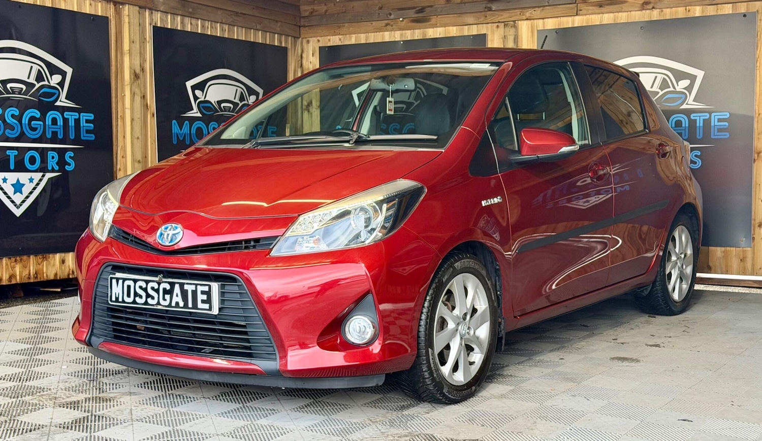Used Toyota Yaris 2012 for sale - 77637400: Photo 8