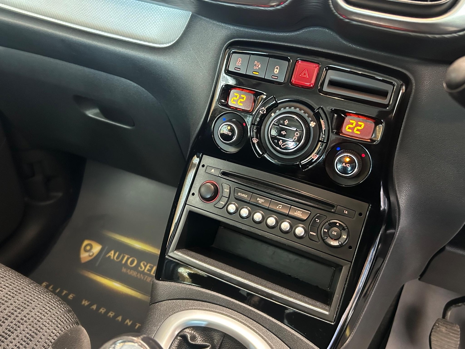 Used Citroen C3 Picasso 2015 for sale - 77166423: Photo 16