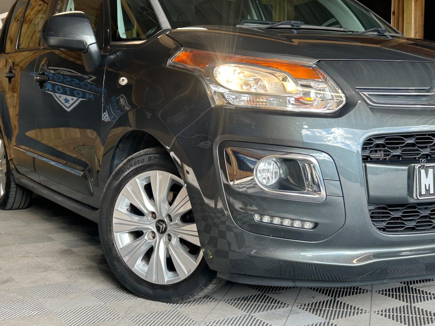 Used Citroen C3 Picasso 2015 for sale - 77166423: Photo 2