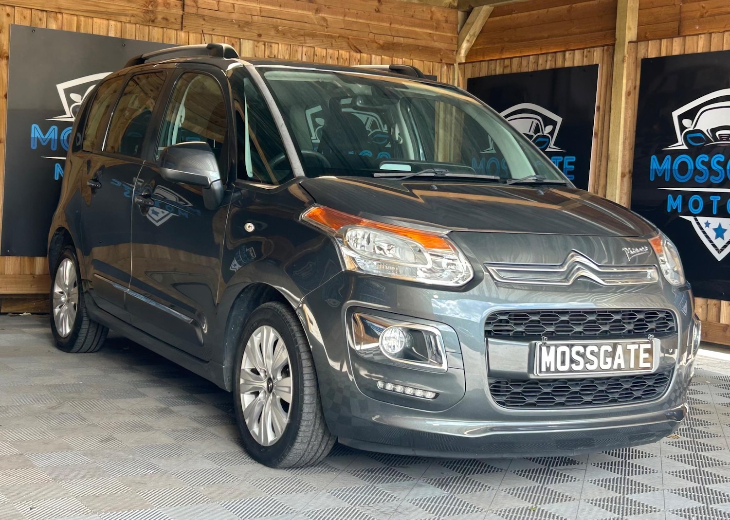 Used Citroen C3 Picasso 2015 for sale - 77166423: Photo 3