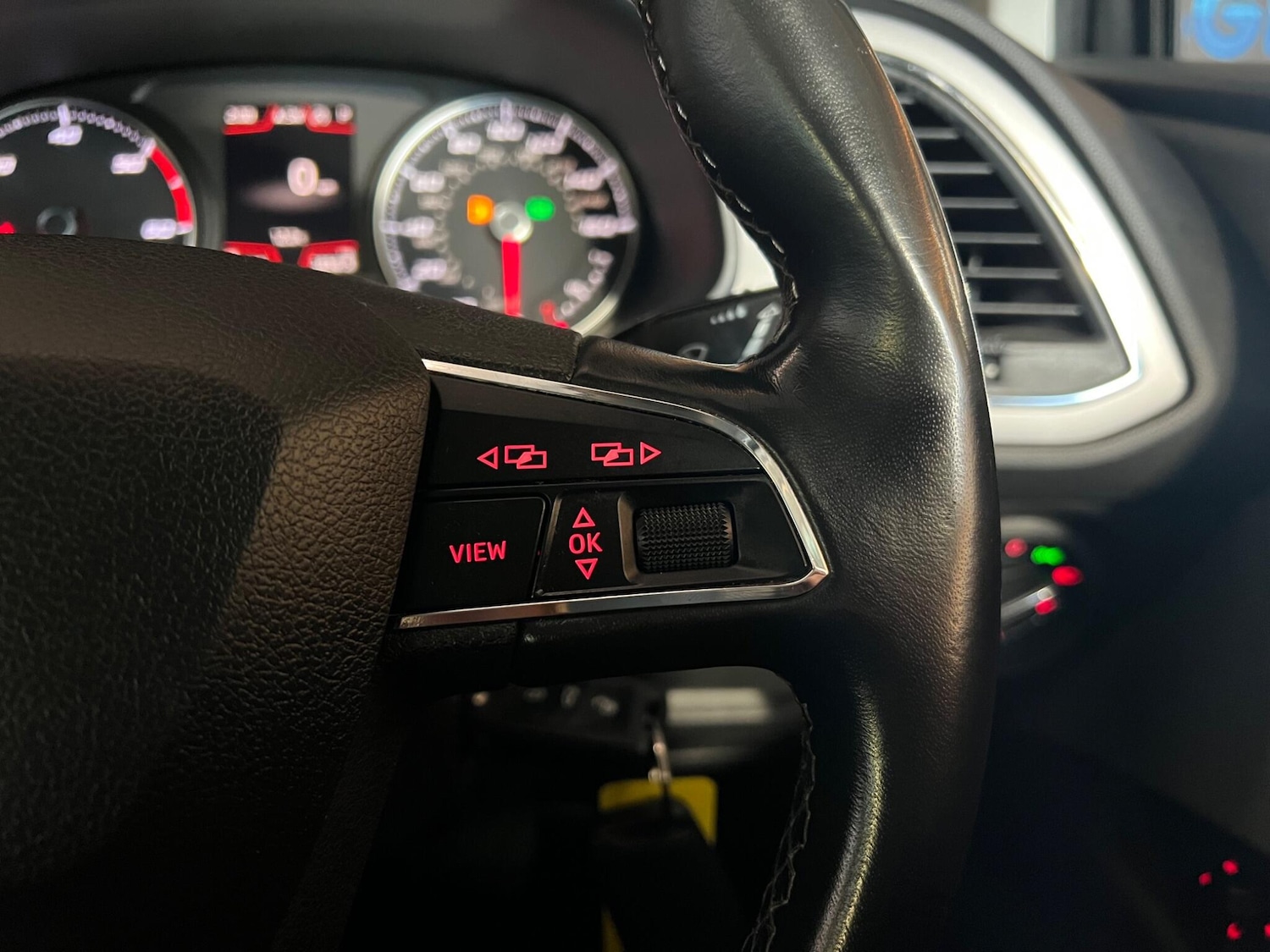 Used SEAT Leon 2019 for sale - 77468739: Photo 15