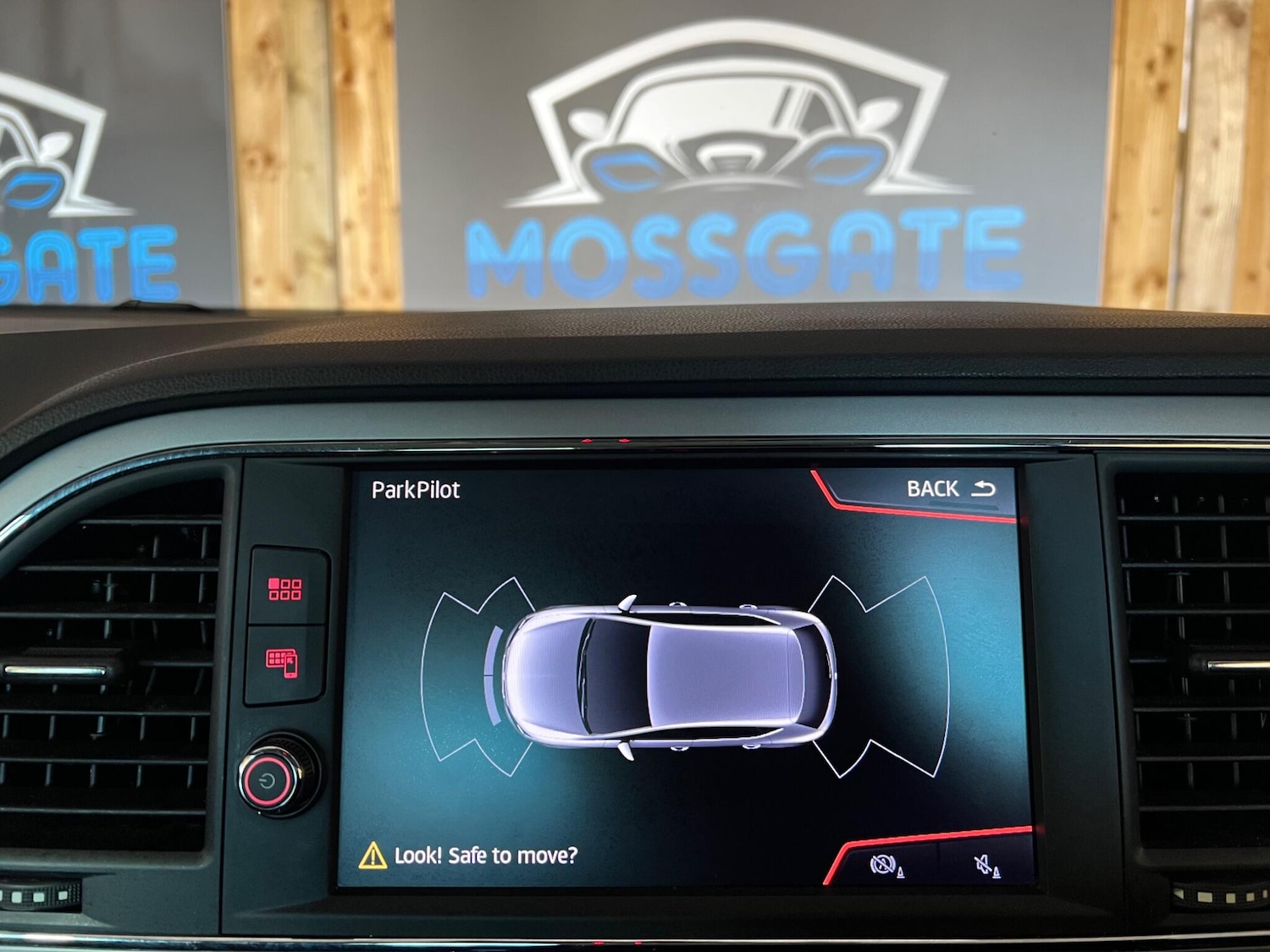 Used SEAT Leon 2019 for sale - 77468739: Photo 20