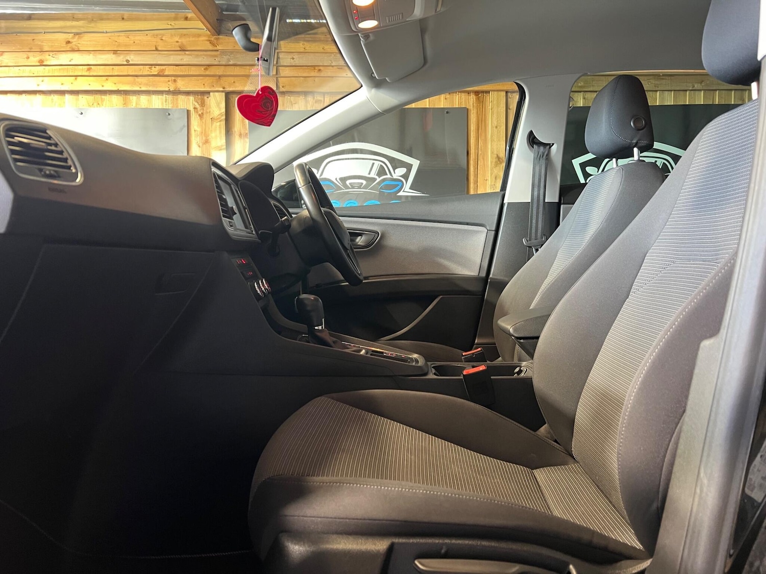 Used SEAT Leon 2019 for sale - 77468739: Photo 25