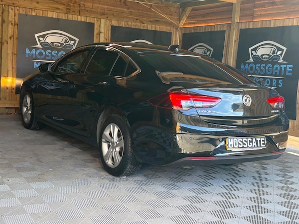 Used Vauxhall Insignia 2017 for sale - 76188448: Photo 8