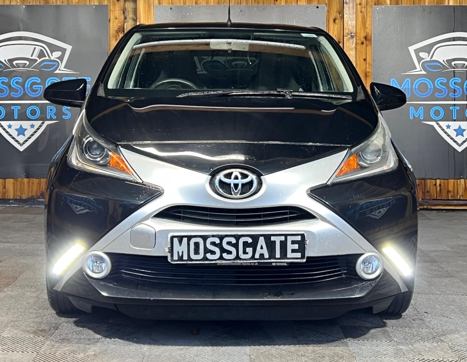 Used Toyota AYGO 2015 for sale - 77163315: Photo 4