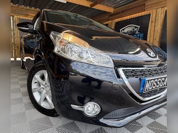 Used Peugeot 208 2016 for sale - 79590070: Photo