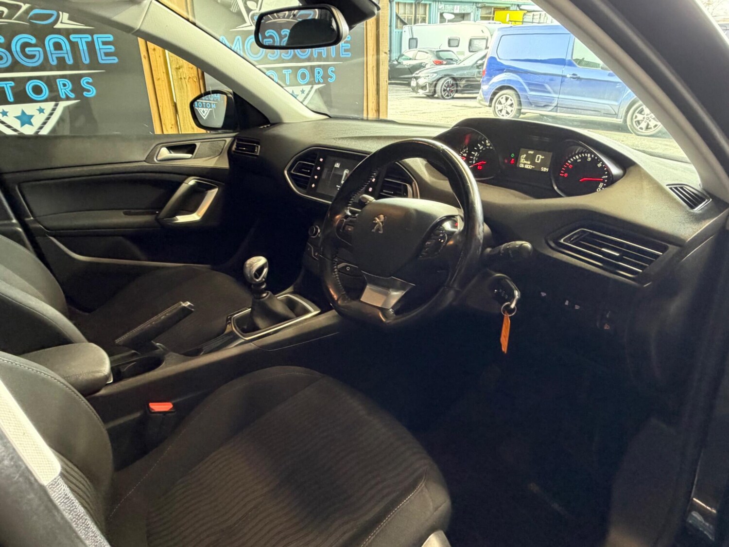 Used Peugeot 308 2016 for sale - 77586489: Photo 15