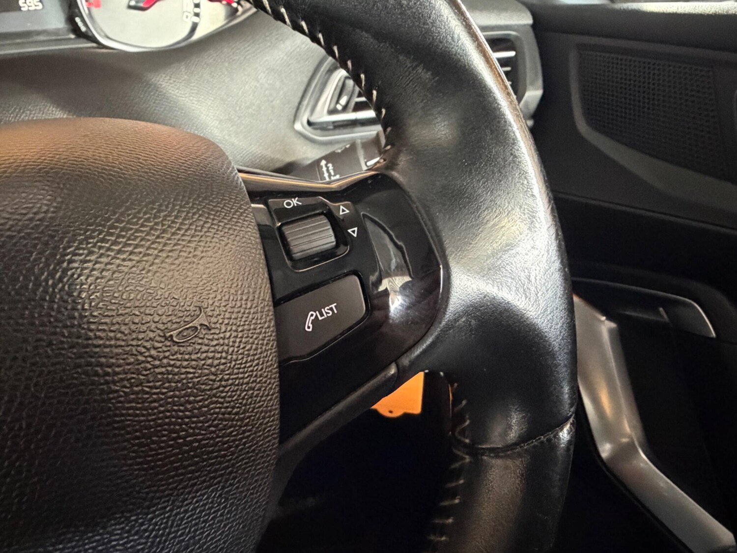 Used Peugeot 308 2016 for sale - 77586489: Photo 37