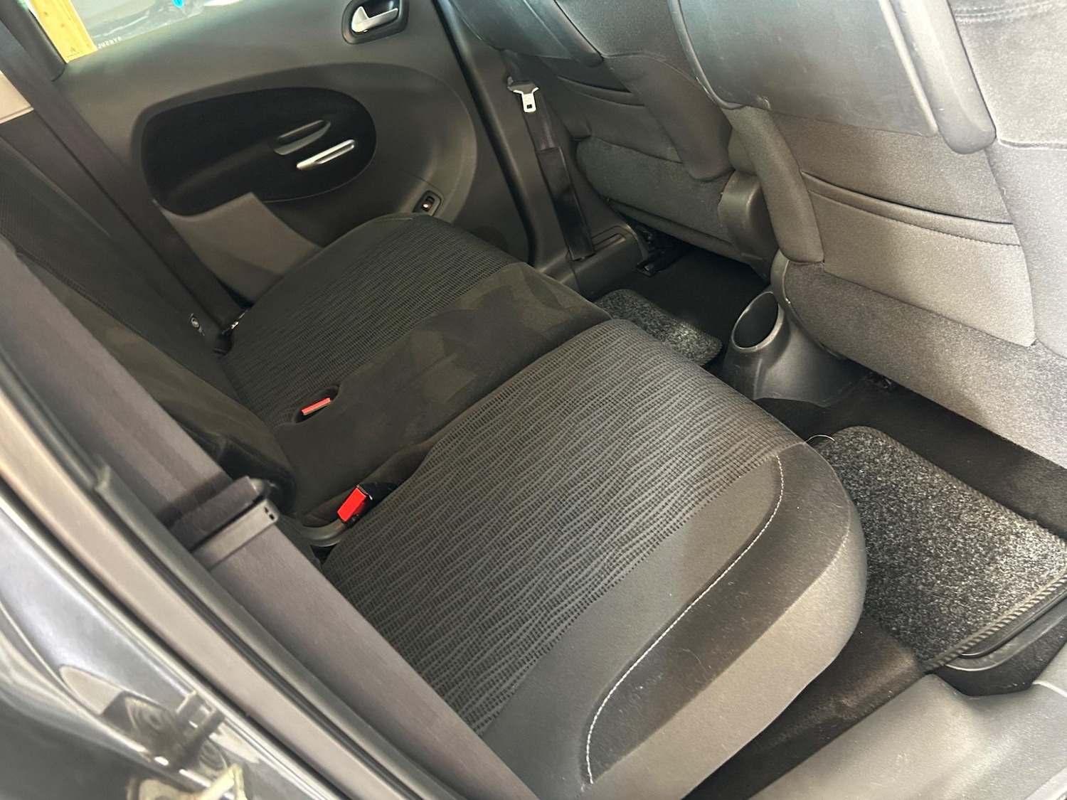 Used Citroen C3 Picasso 2015 for sale - 76990747: Photo 19