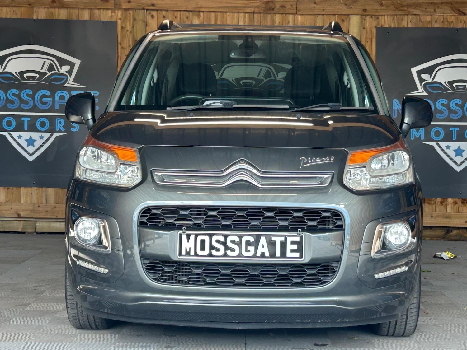 Used Citroen C3 Picasso 2015 for sale - 76990747: Photo 4