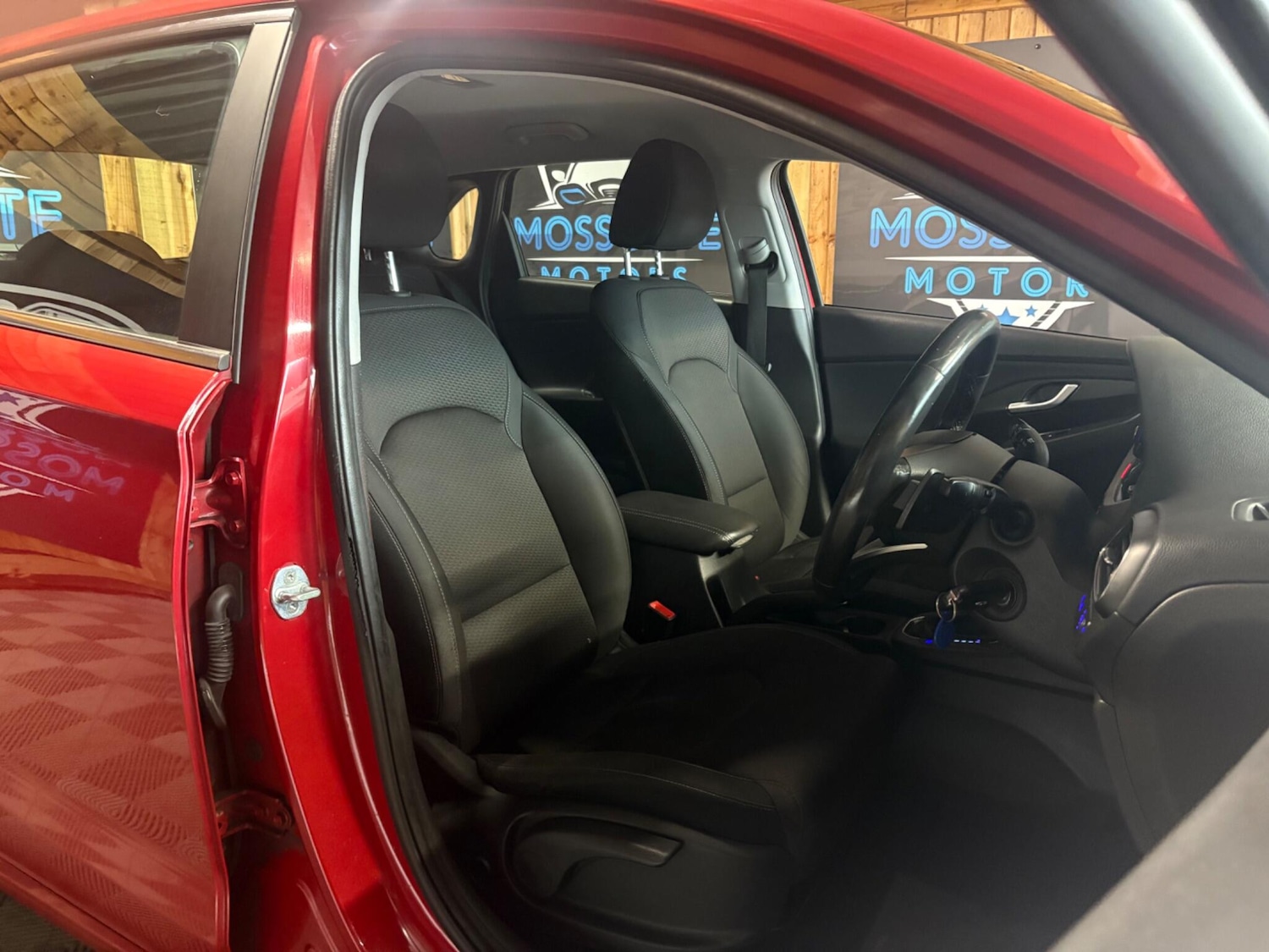 Used Hyundai i30 2018 for sale - 76499052: Photo 11