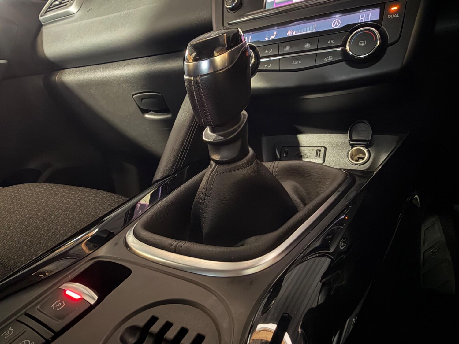 Used Renault Kadjar for sale - 77495842: Photo 17