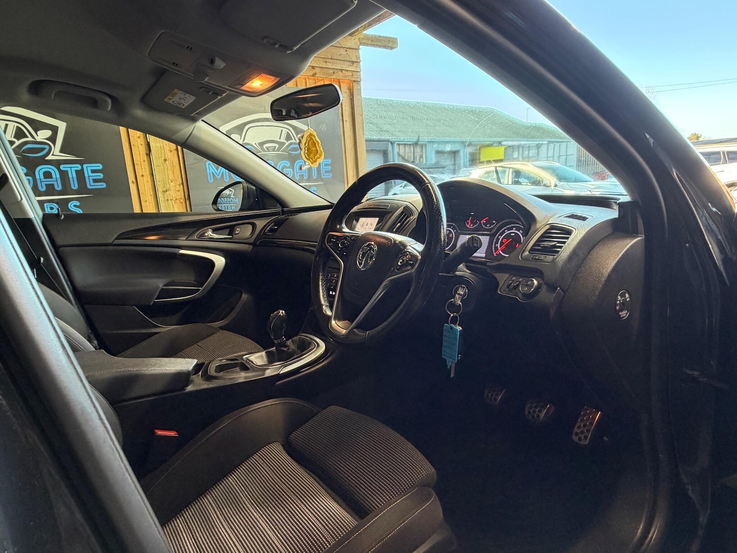 Used Vauxhall Insignia 2015 for sale - 77029052: Photo 13