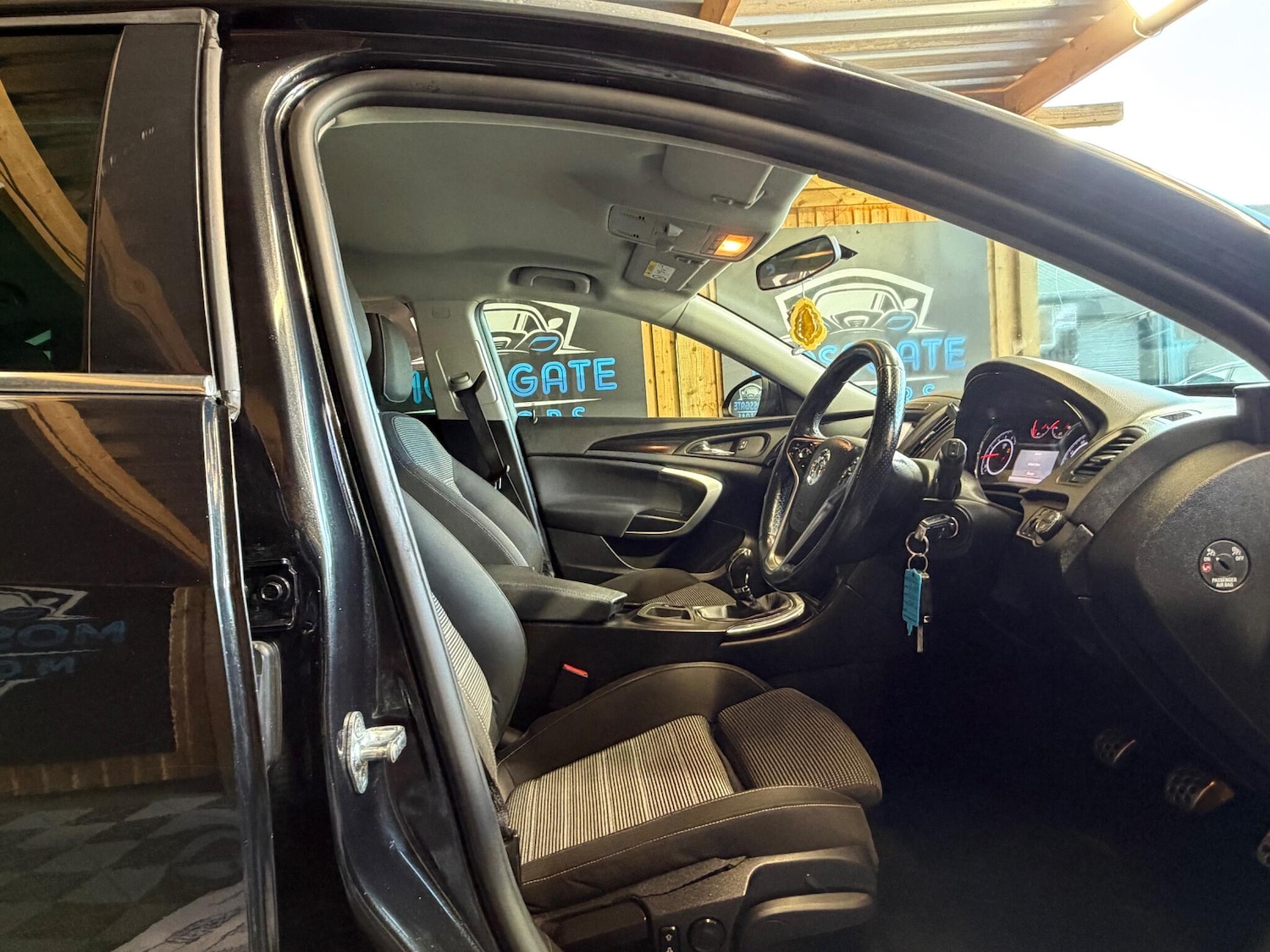 Used Vauxhall Insignia 2015 for sale - 77029052: Photo 14