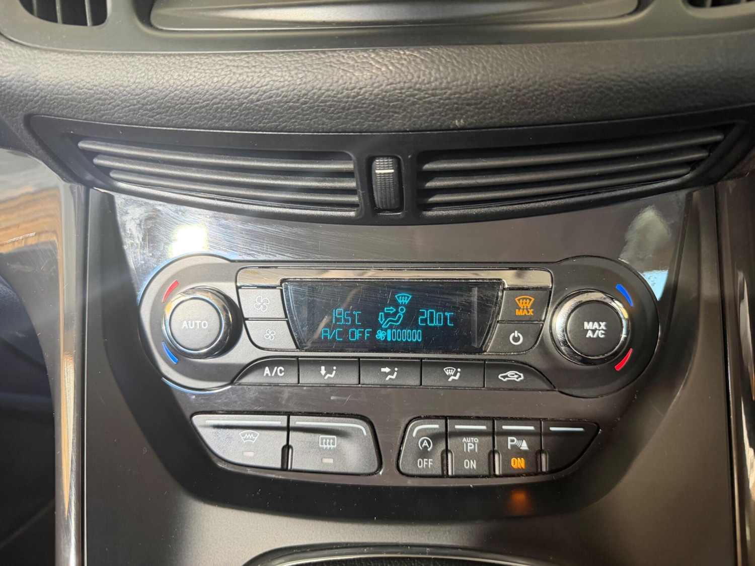 Used Ford Kuga for sale - 78185097: Photo 38