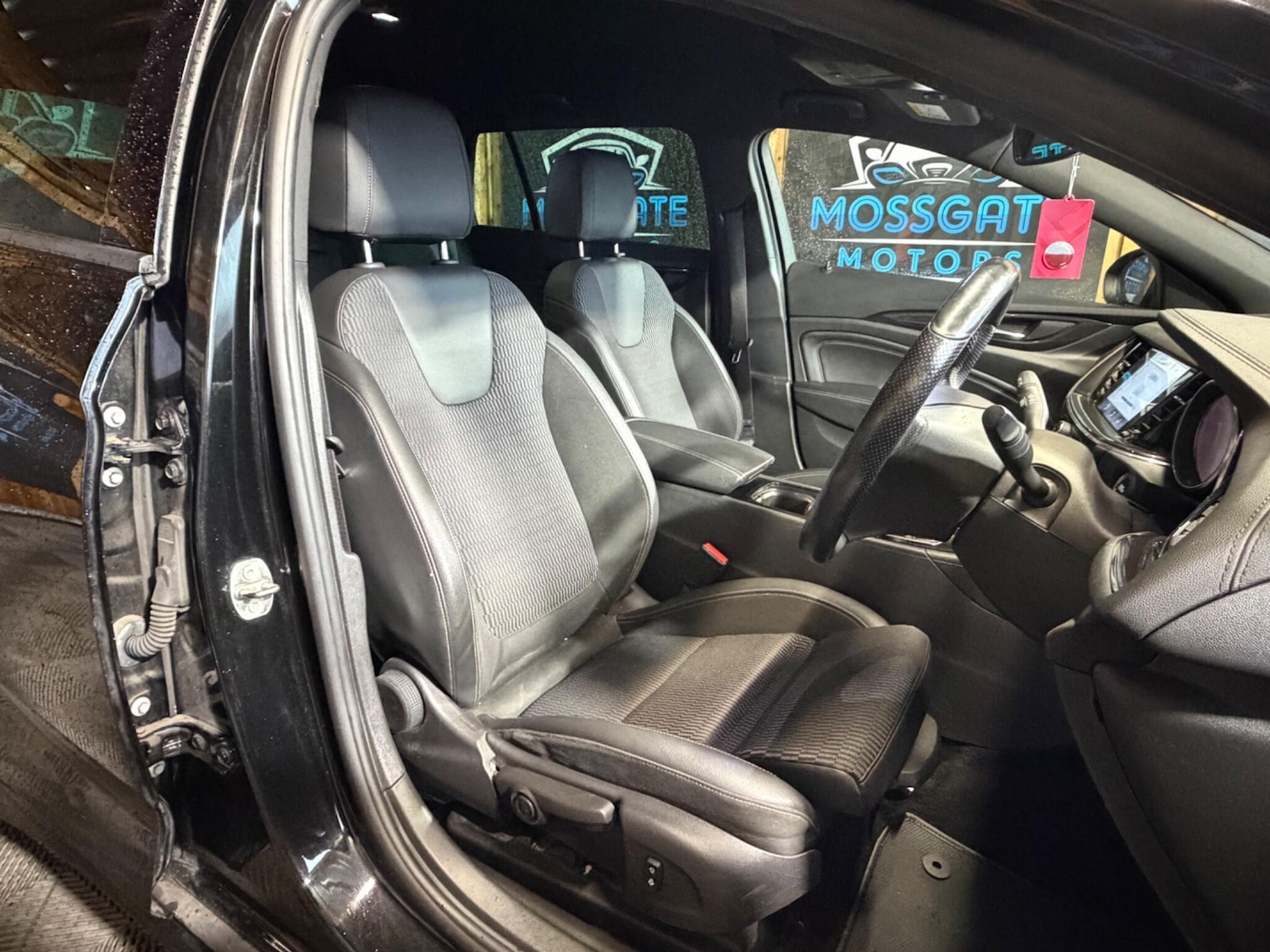 Used Vauxhall Insignia 2018 for sale - 77625466: Photo 12