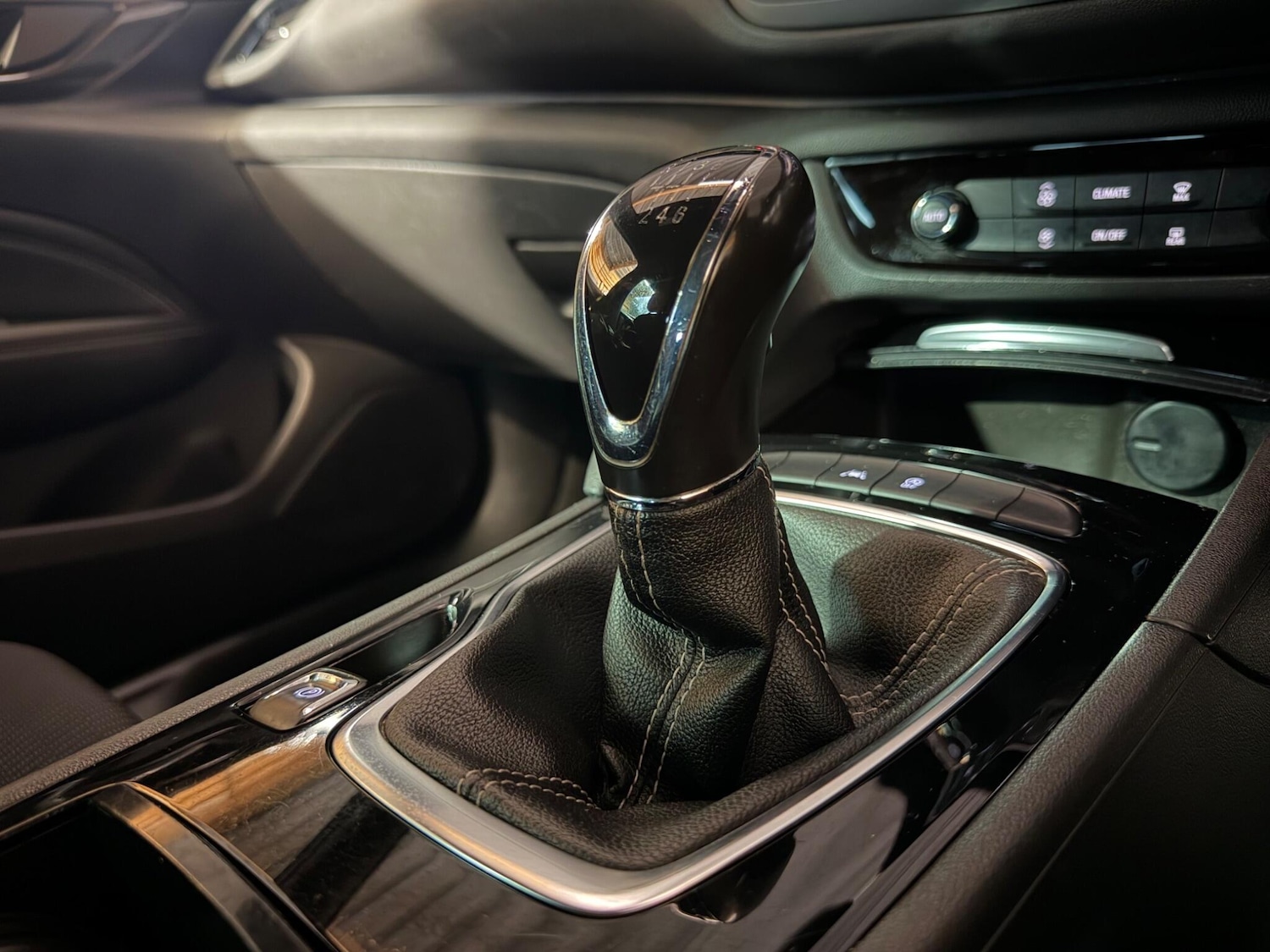 Used Vauxhall Insignia 2018 for sale - 77625466: Photo 18