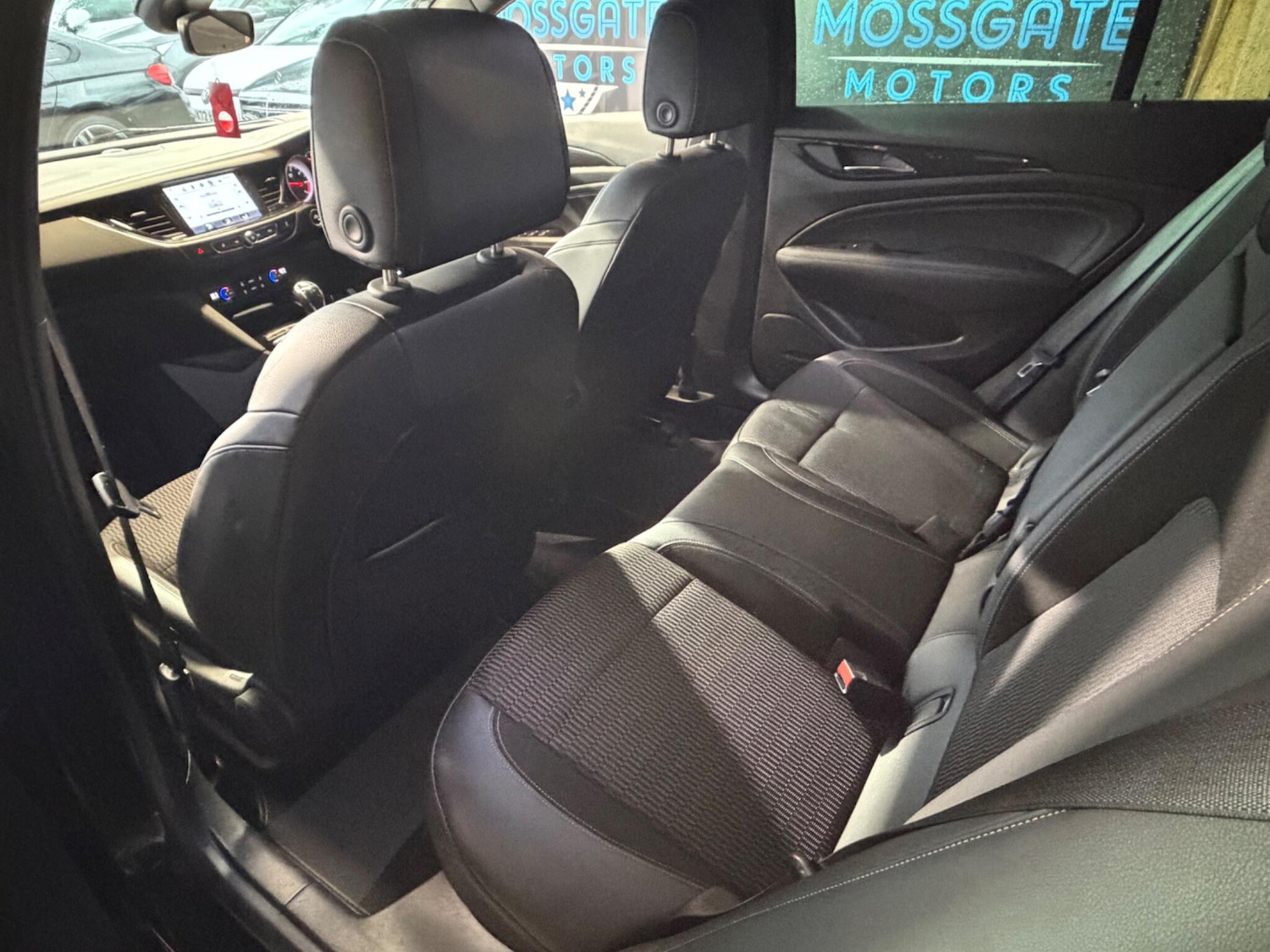 Used Vauxhall Insignia 2018 for sale - 77625466: Photo 21