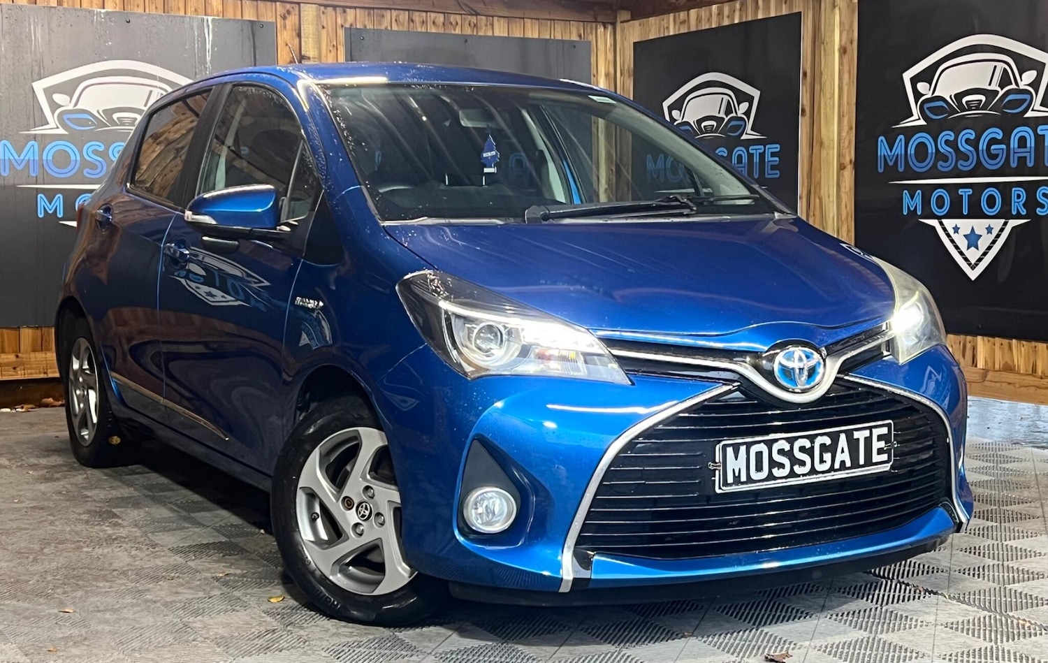 Used Toyota Yaris 2015 for sale - 76620565: Photo 1