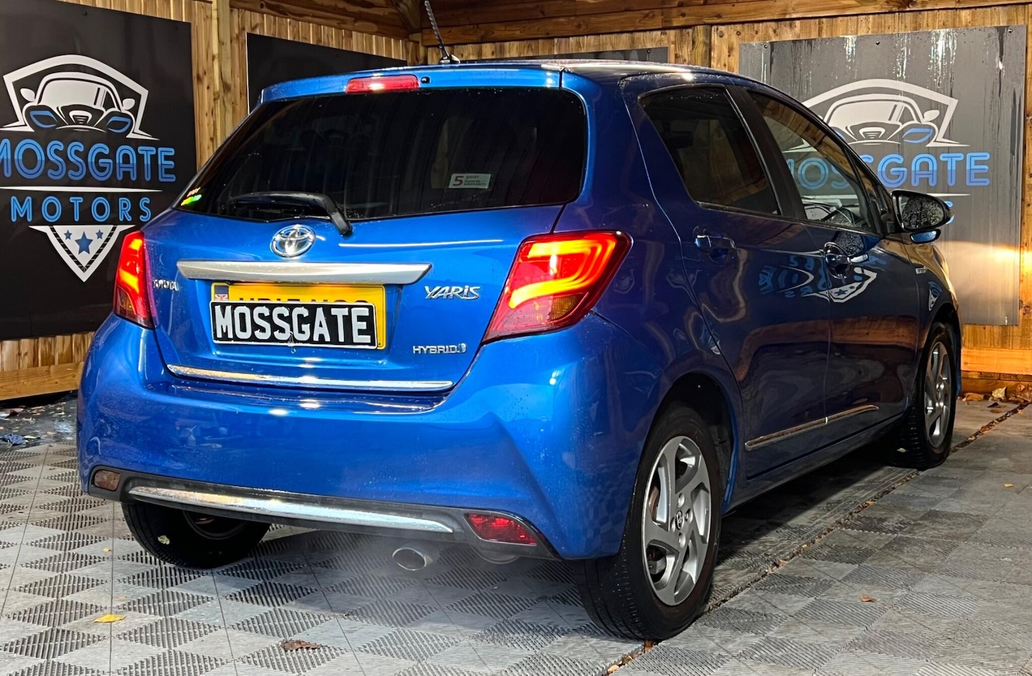 Used Toyota Yaris 2015 for sale - 76620565: Photo 12