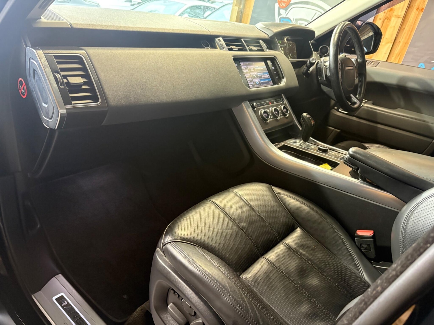 Used Land Rover Range Rover Sport 2013 for sale - 77671568: Photo 11