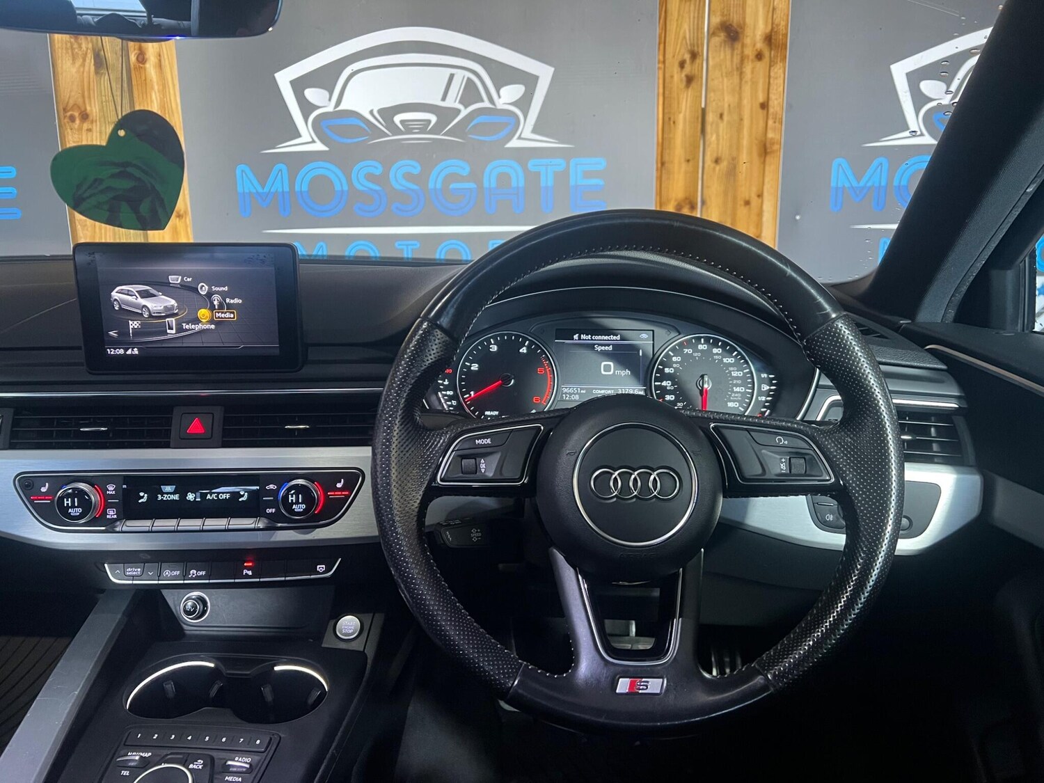 Used Audi A4 2016 for sale - 77400790: Photo 17