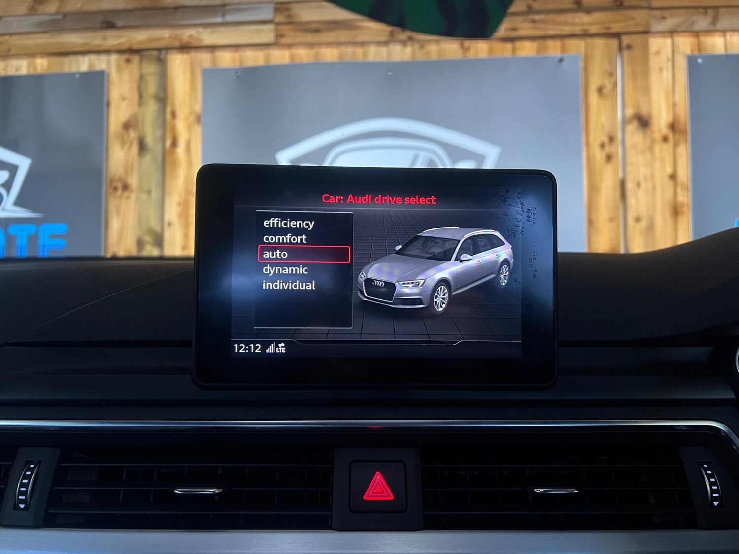 Used Audi A4 2016 for sale - 77400790: Photo 28