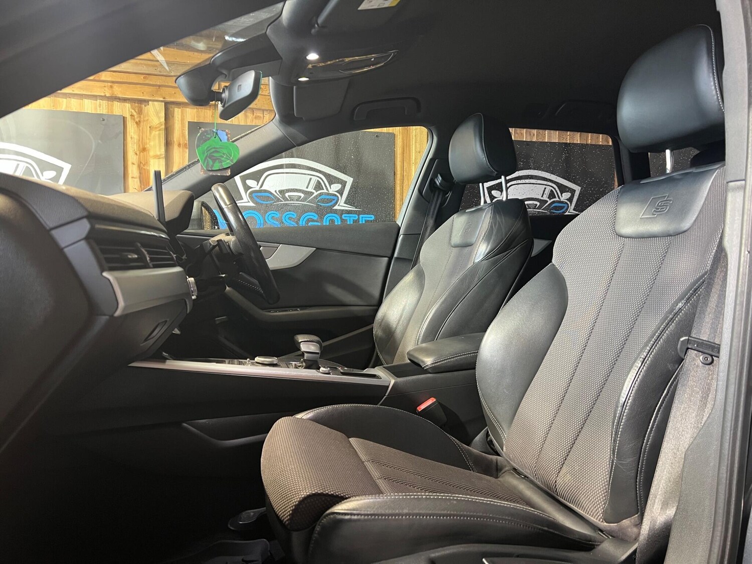 Used Audi A4 2016 for sale - 77400790: Photo 34