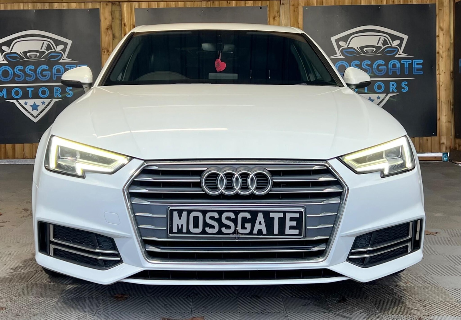 Used Audi A4 for sale - 77320833: Photo 4