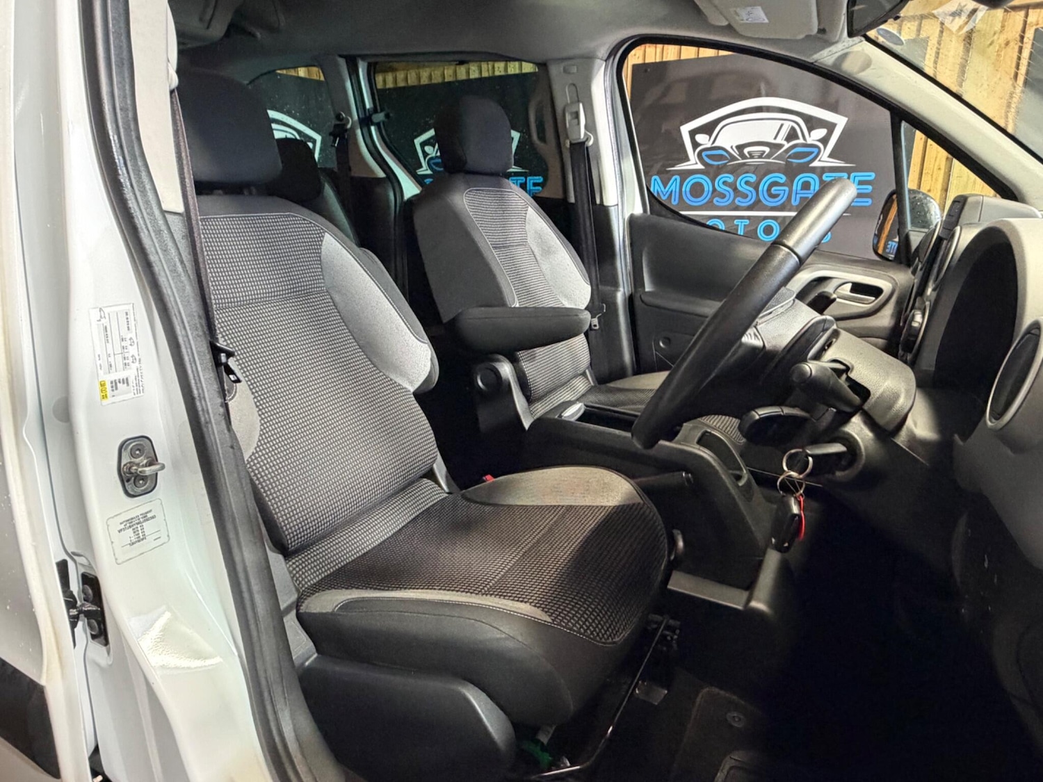 Used Peugeot Partner Tepee 2016 for sale - 77683798: Photo 15