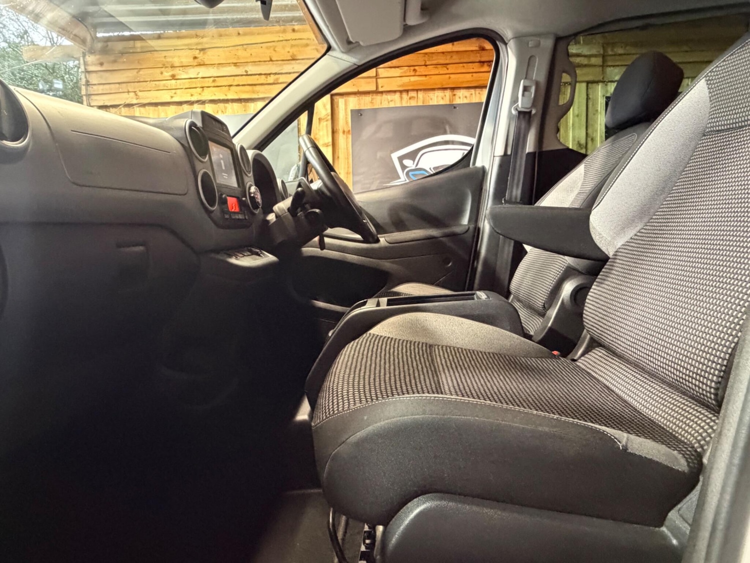 Used Peugeot Partner Tepee 2016 for sale - 77683798: Photo 30