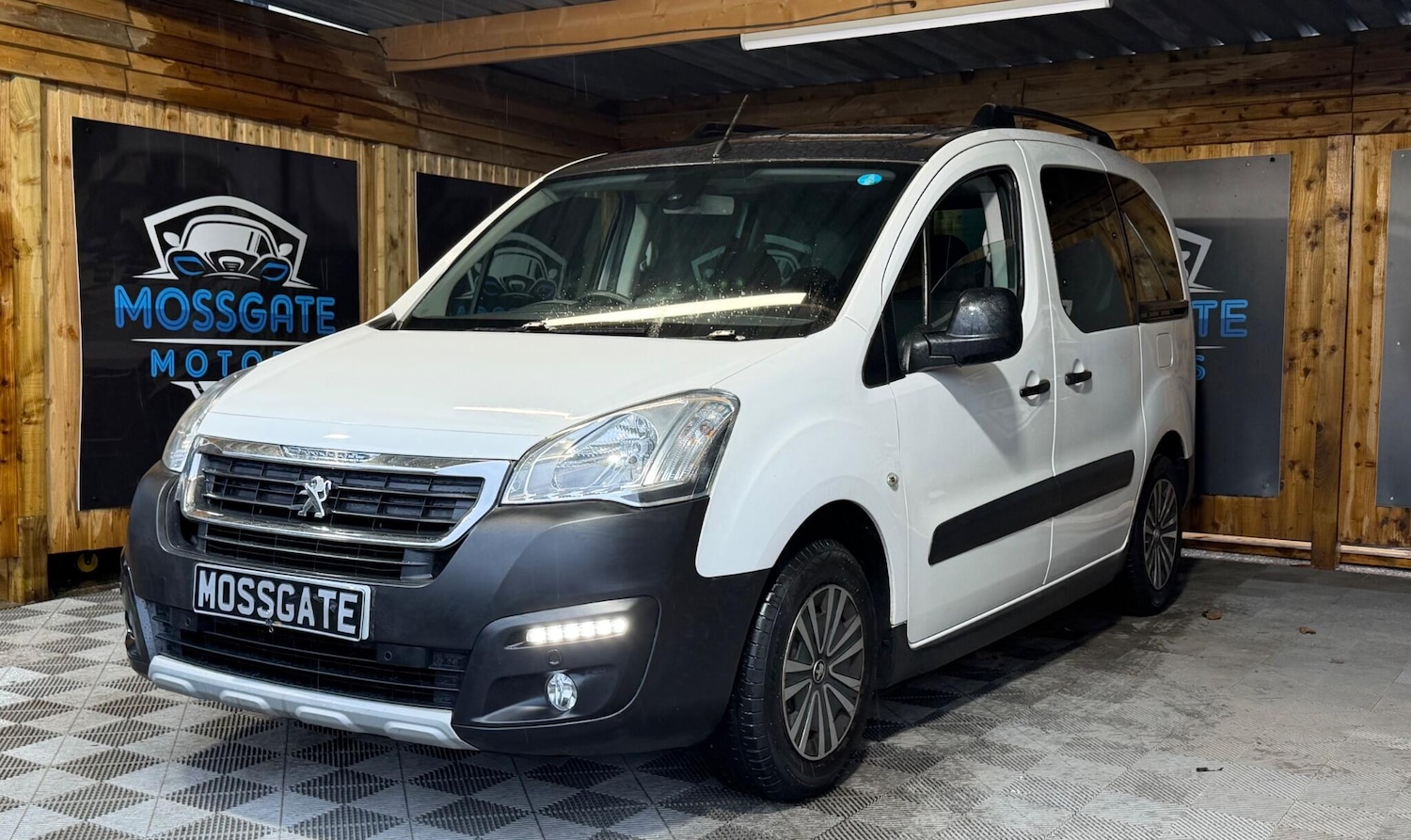 Used Peugeot Partner Tepee 2016 for sale - 77683798: Photo 5