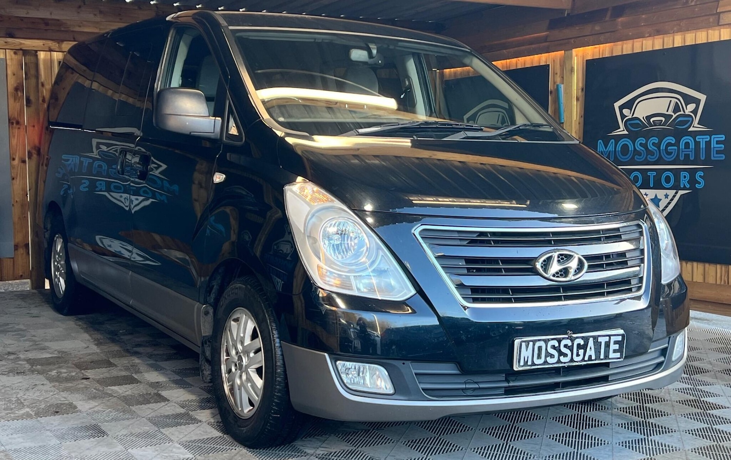 Used Hyundai i800 2017 for sale - 77166739: Photo 3