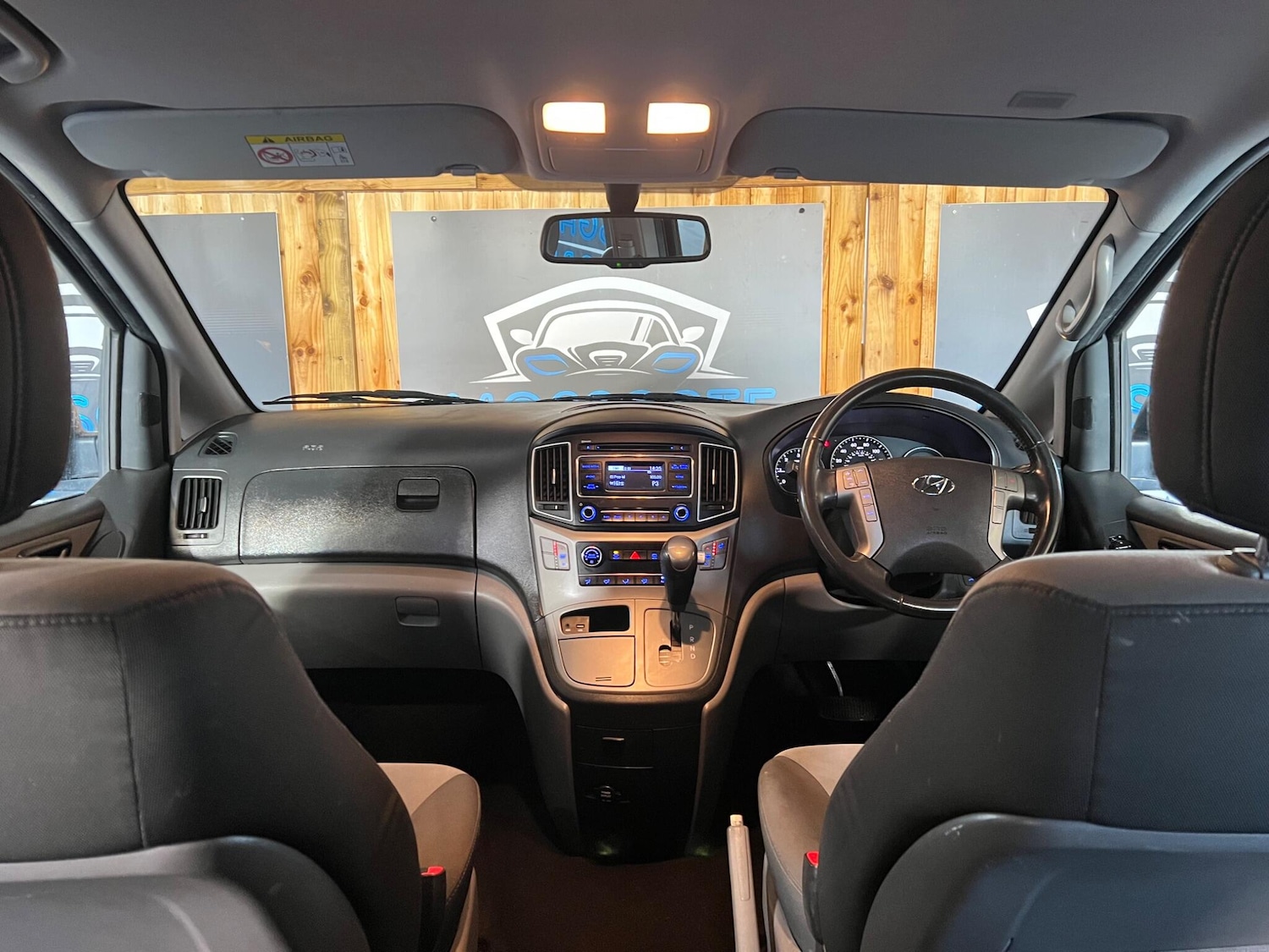 Used Hyundai i800 2017 for sale - 77166739: Photo 31